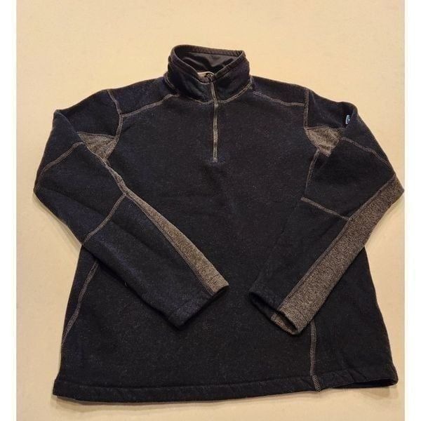 Kuhl kids 1/4 zip fleece pullover. Size M.