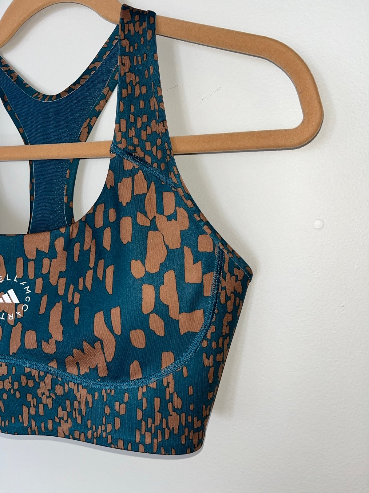 Adidas by Stella McCartney TruePurpose Power Impact Medium
