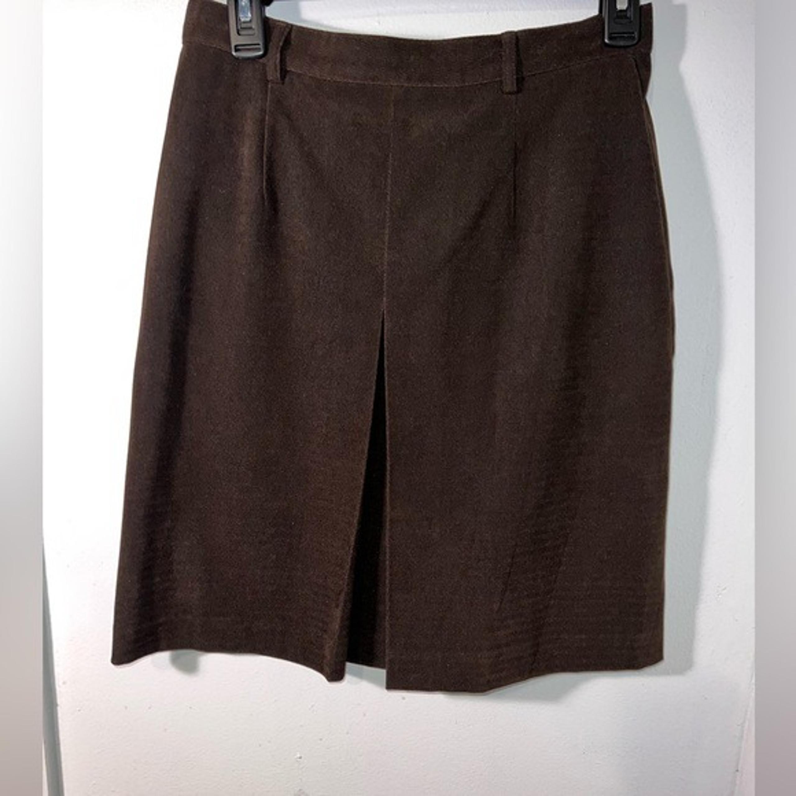Vintage Petite sophisticate, 8, textured brown A-Line front pleat, midi skirt