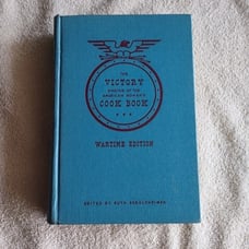 The Victory Binding of the American Woman's Cook Book 1943 Wartime Edition NICE