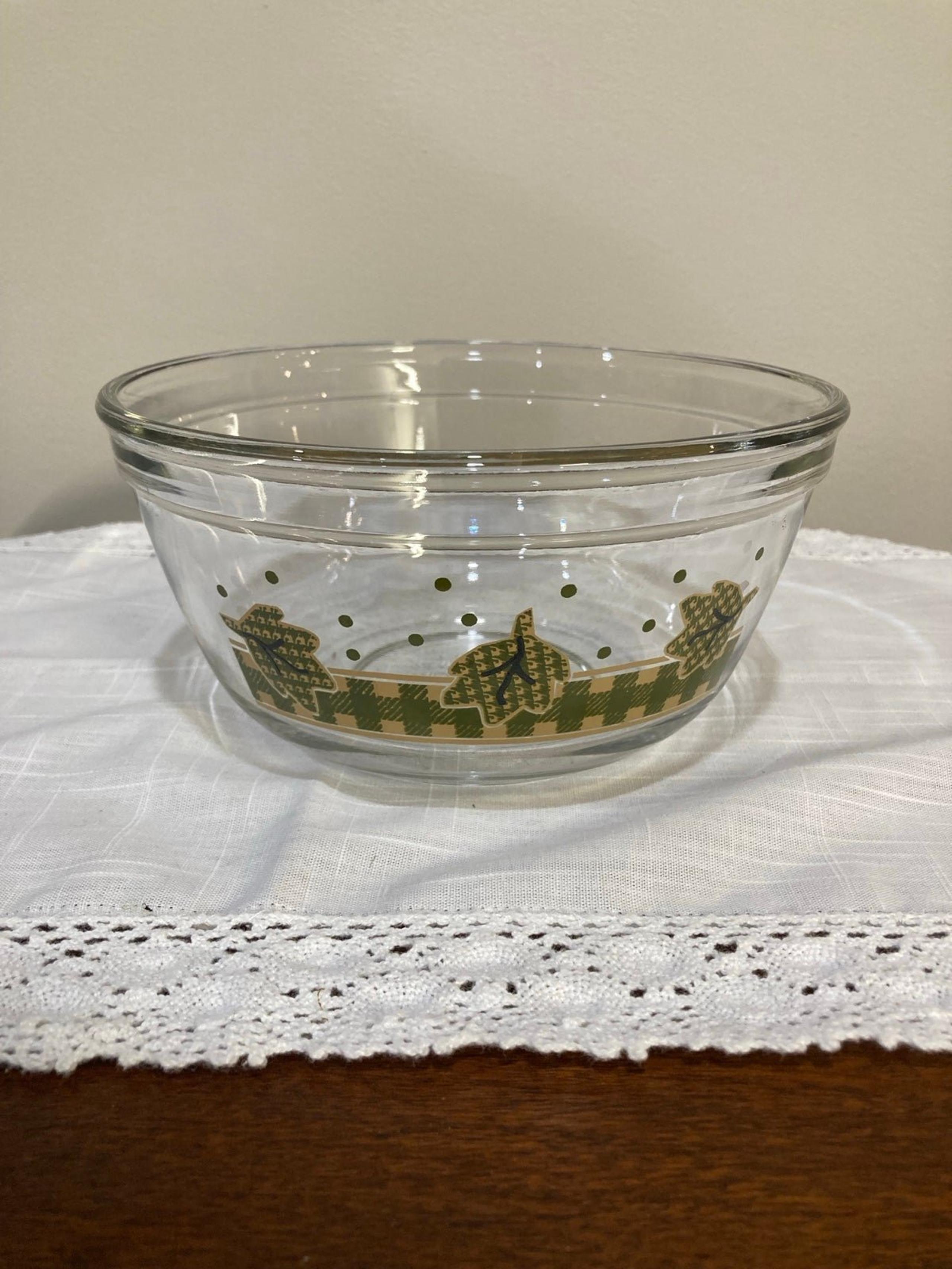 Vintage Anchor Hocking Ovenware Mixing Bowl 1.5 Qt 1057 Plaid Leaf Design