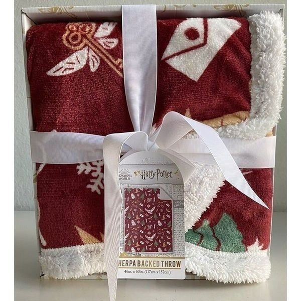 Harry Potter Red Christmas Sherpa Backed Throw Blanket 46X 60” In Gift Box NEW