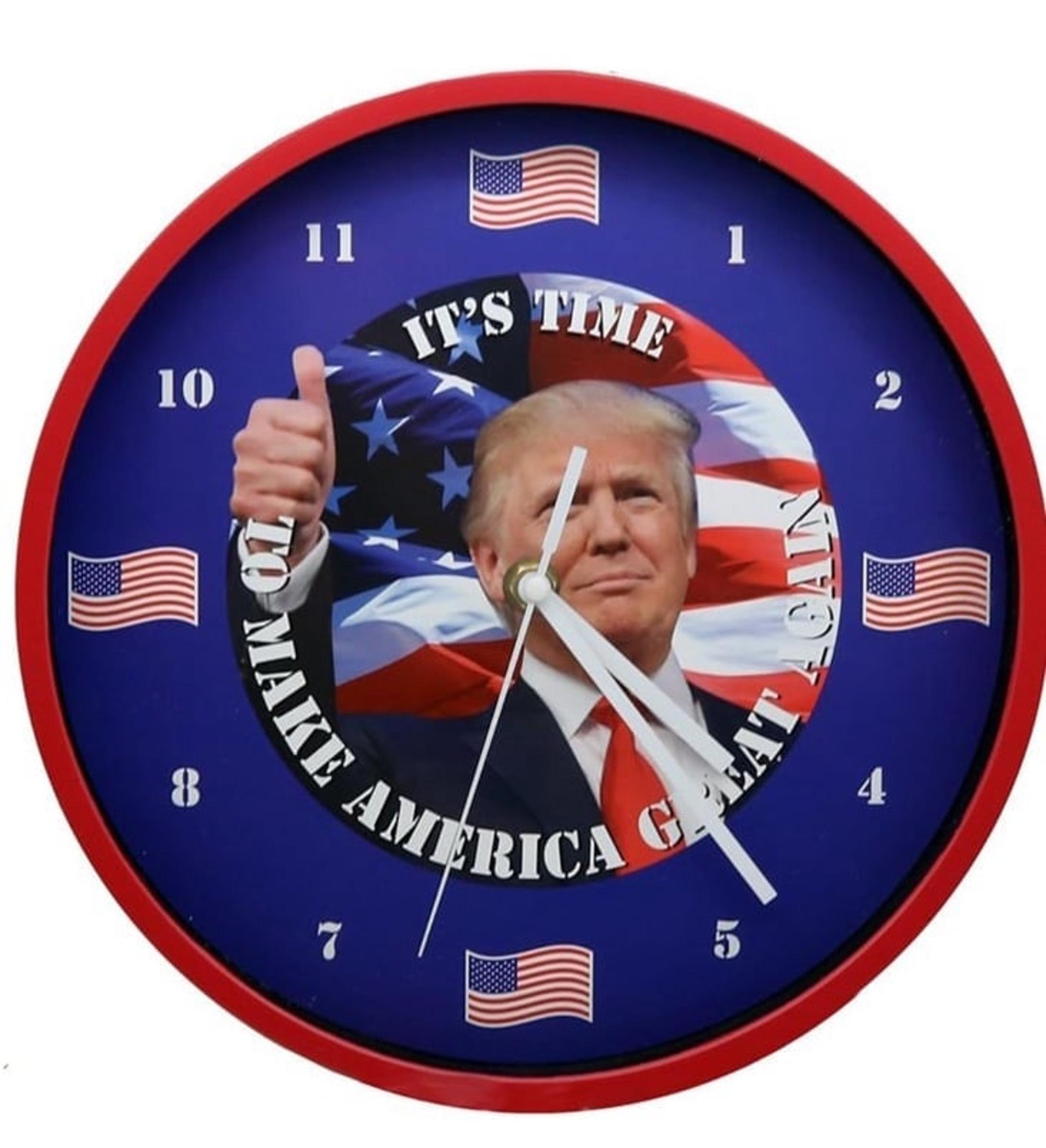 NIB 10 Talking Trump Clock “we will make America great again!” Sounds every hour