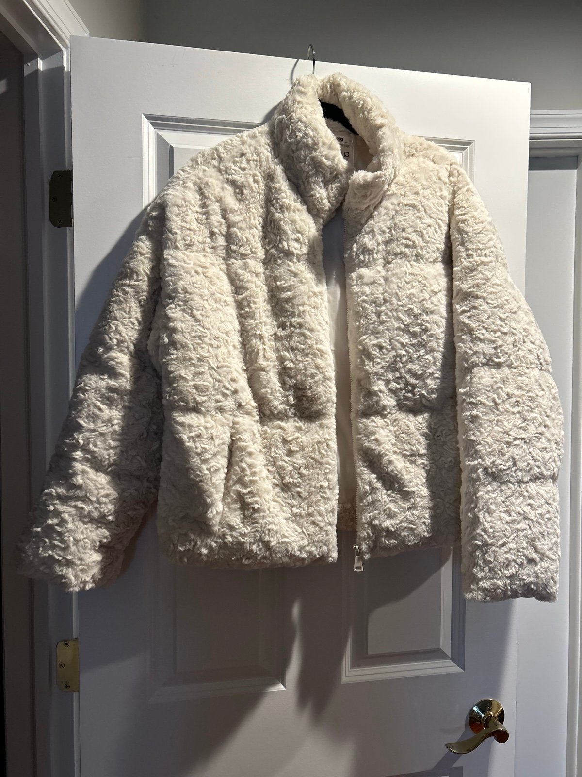 CiZono Women’s NWT Short Cream Jacket Faux Fur size XL