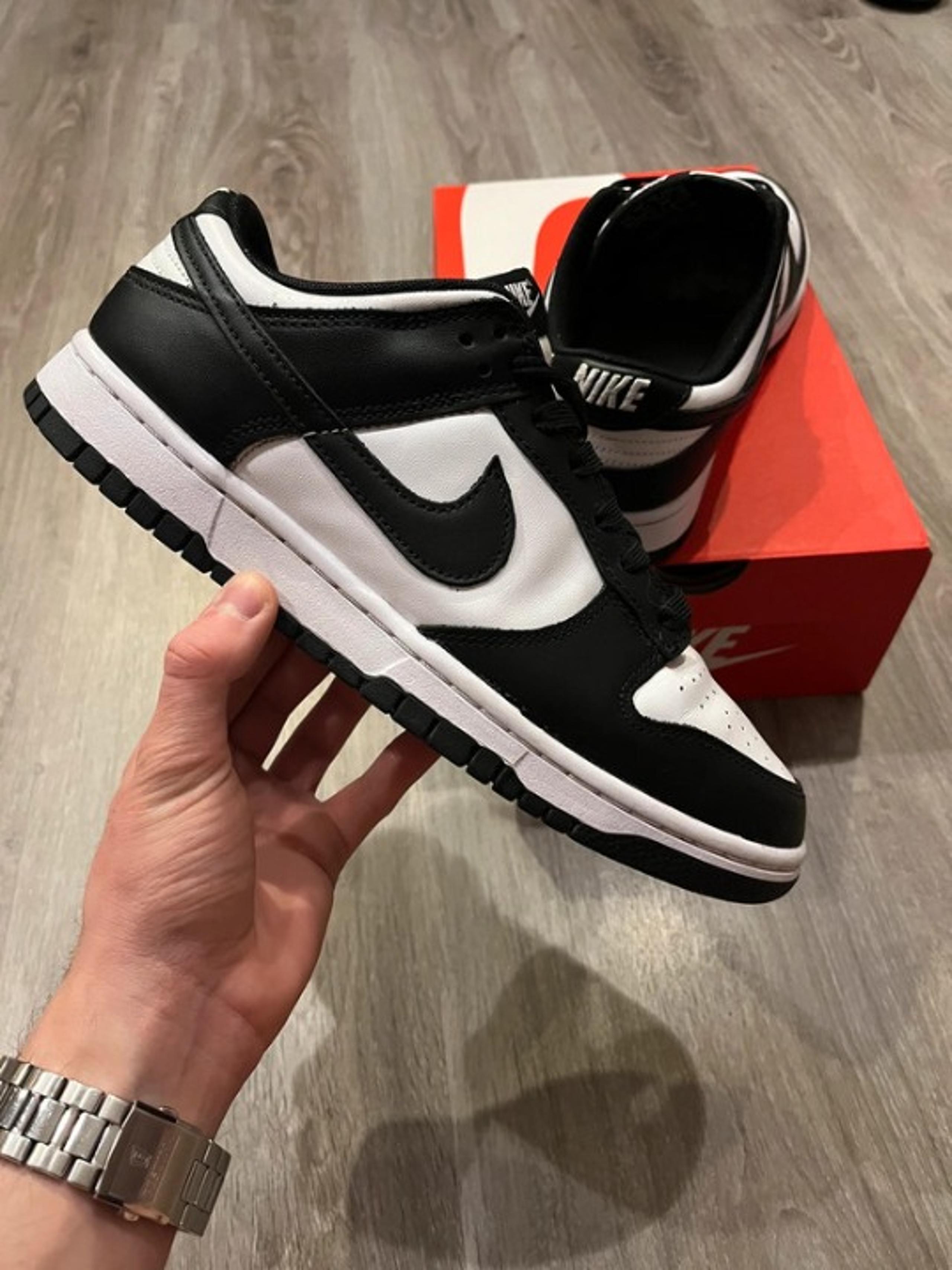 Nike Dunk Low Black White Black fashionable men's shoes Size 7