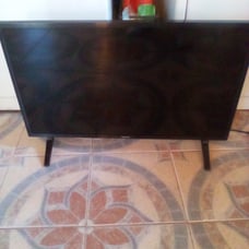 Samsung 32 Smart TV