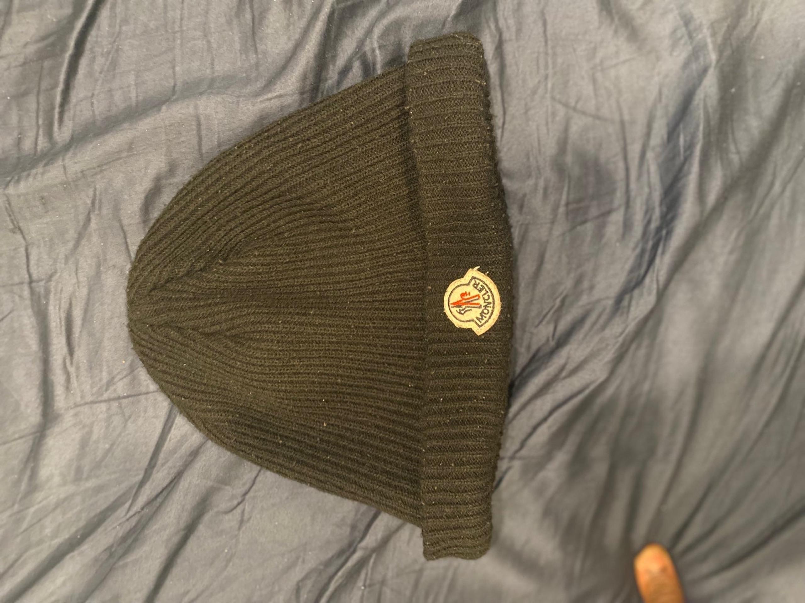 Moncler  hats for men