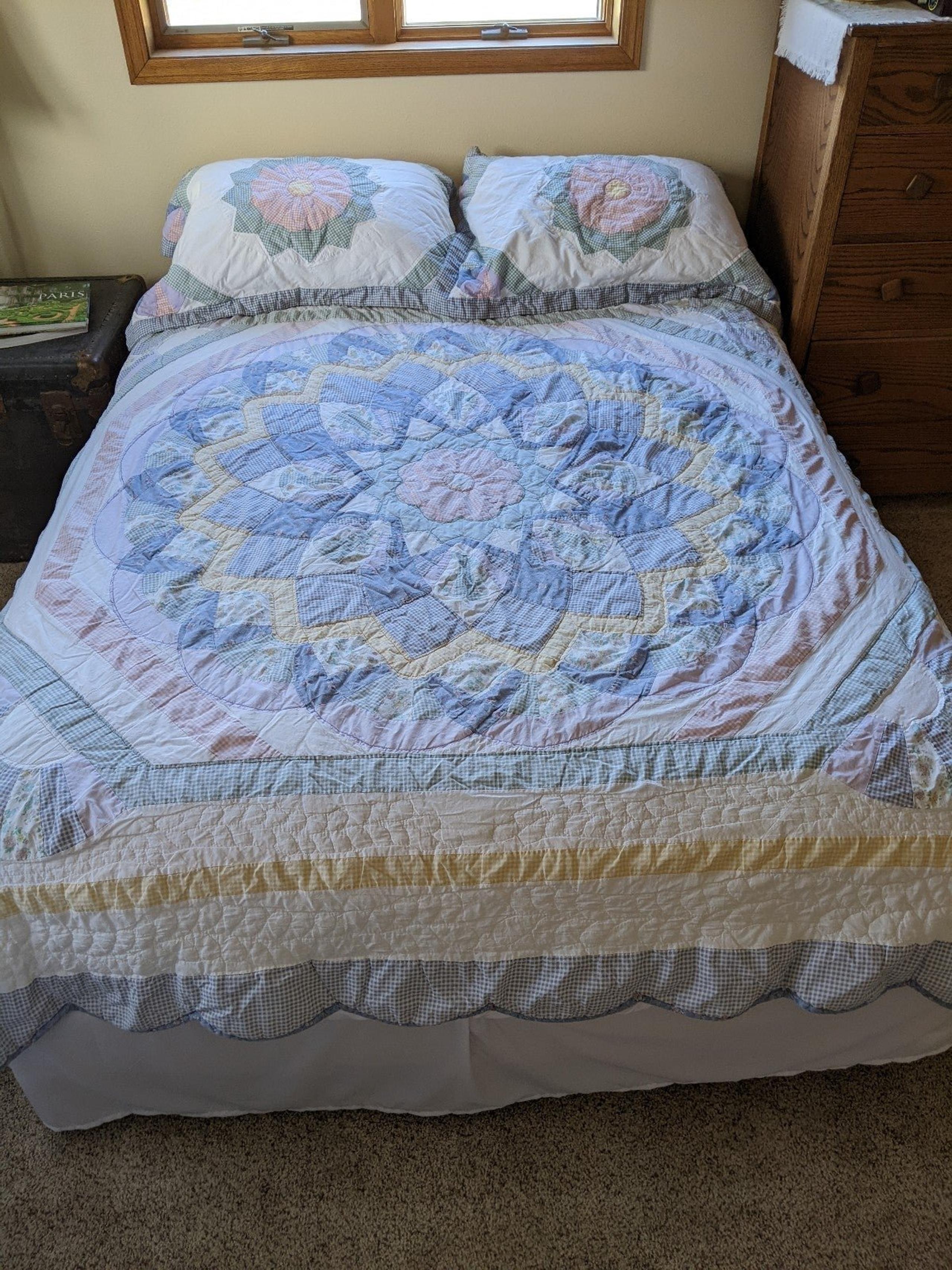 Queen Size Hand Pieced Quilt/Shams