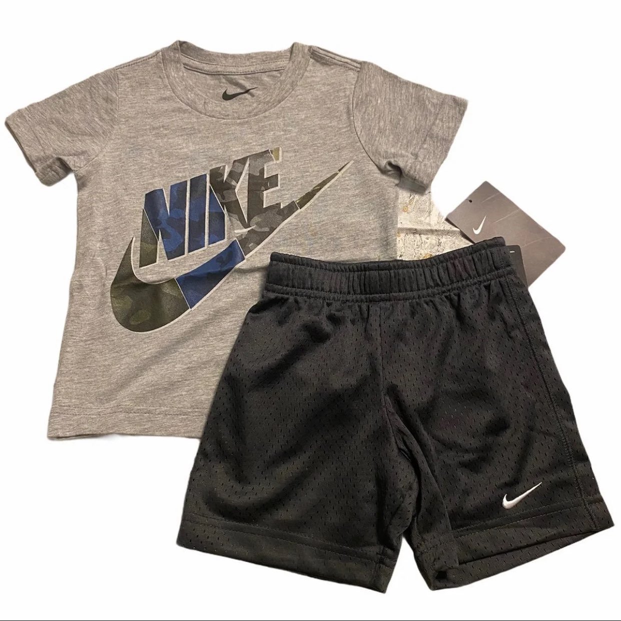 Nike Boys 2 Piece Set Toddler Outfit| SZ 2T