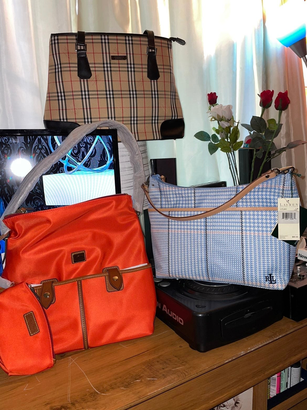 purses and handbags