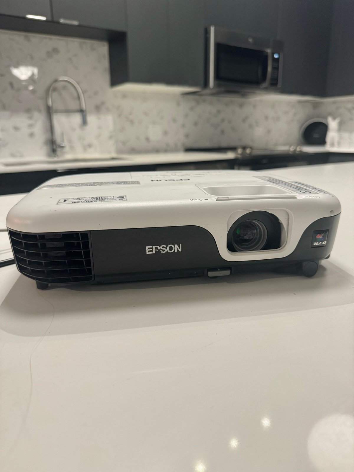 Epson XGA 3LCD Projector