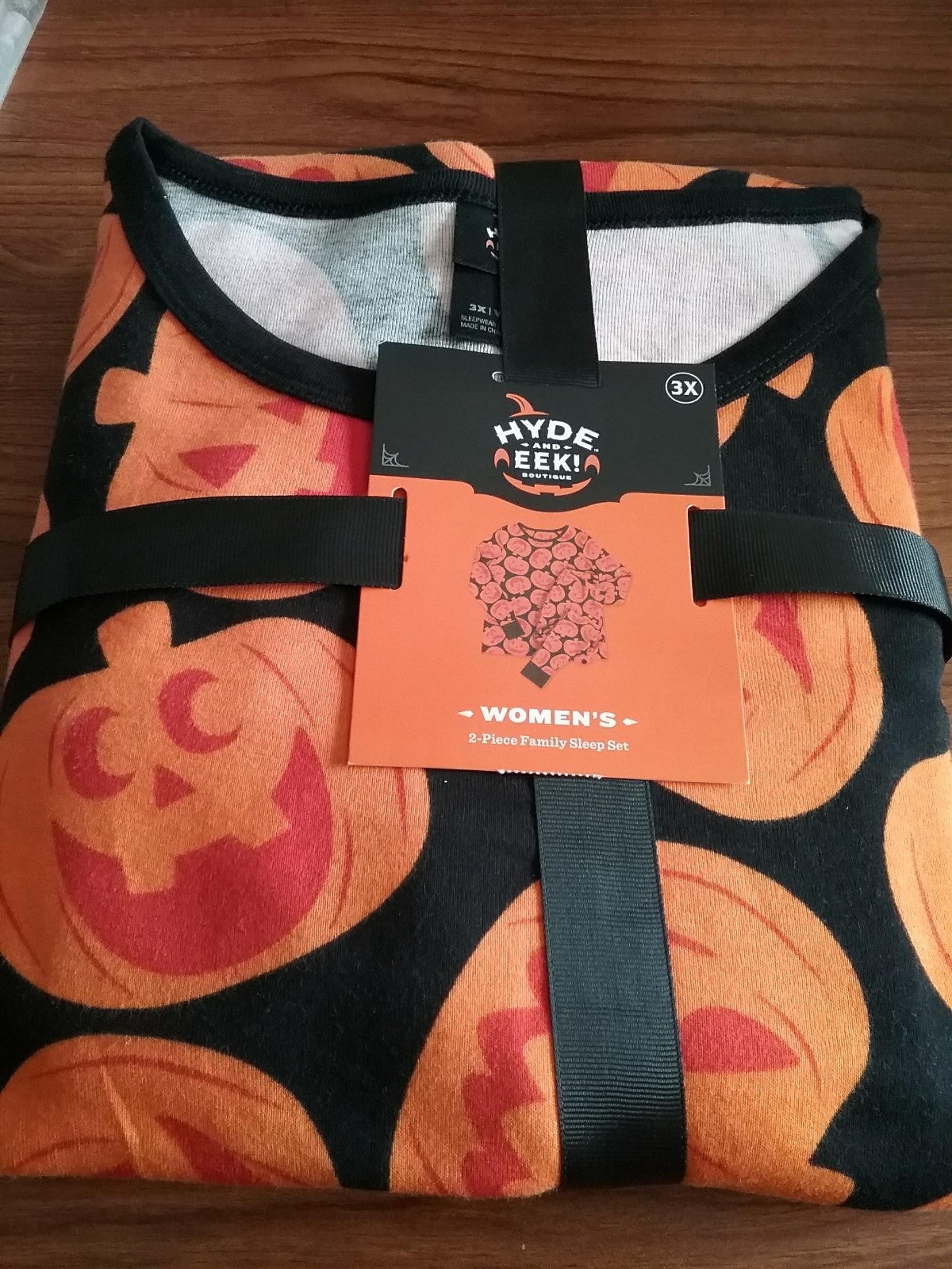 Women's Halloween 2 piece PJ Set NIP 3X