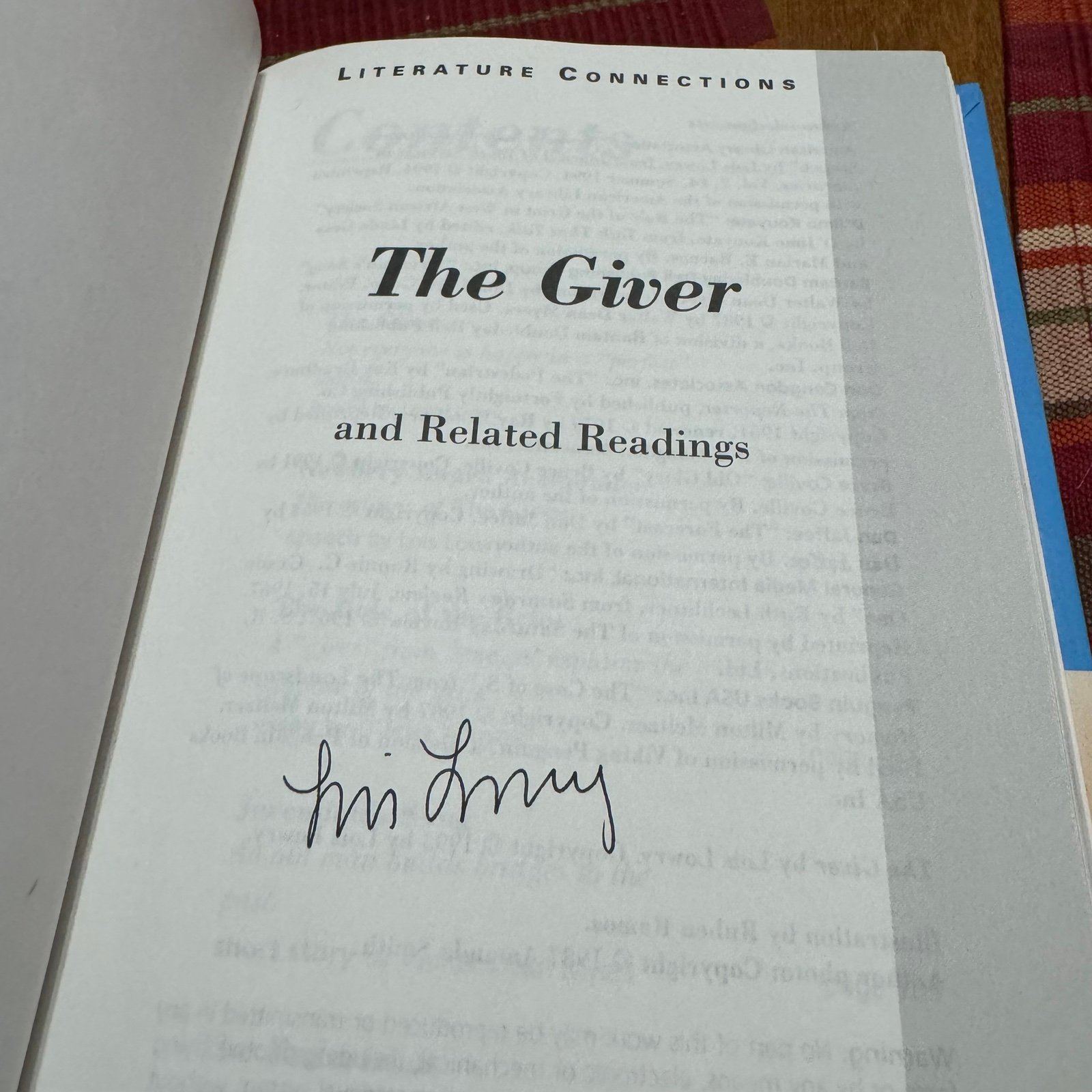 THE GIVER AND RELATED READINGS SIGNED LOIS LOWRY