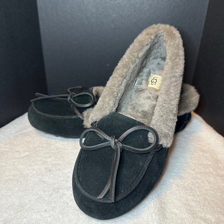 UGG Women Solana Suede Shearling Lined Slippers Loafer Black
