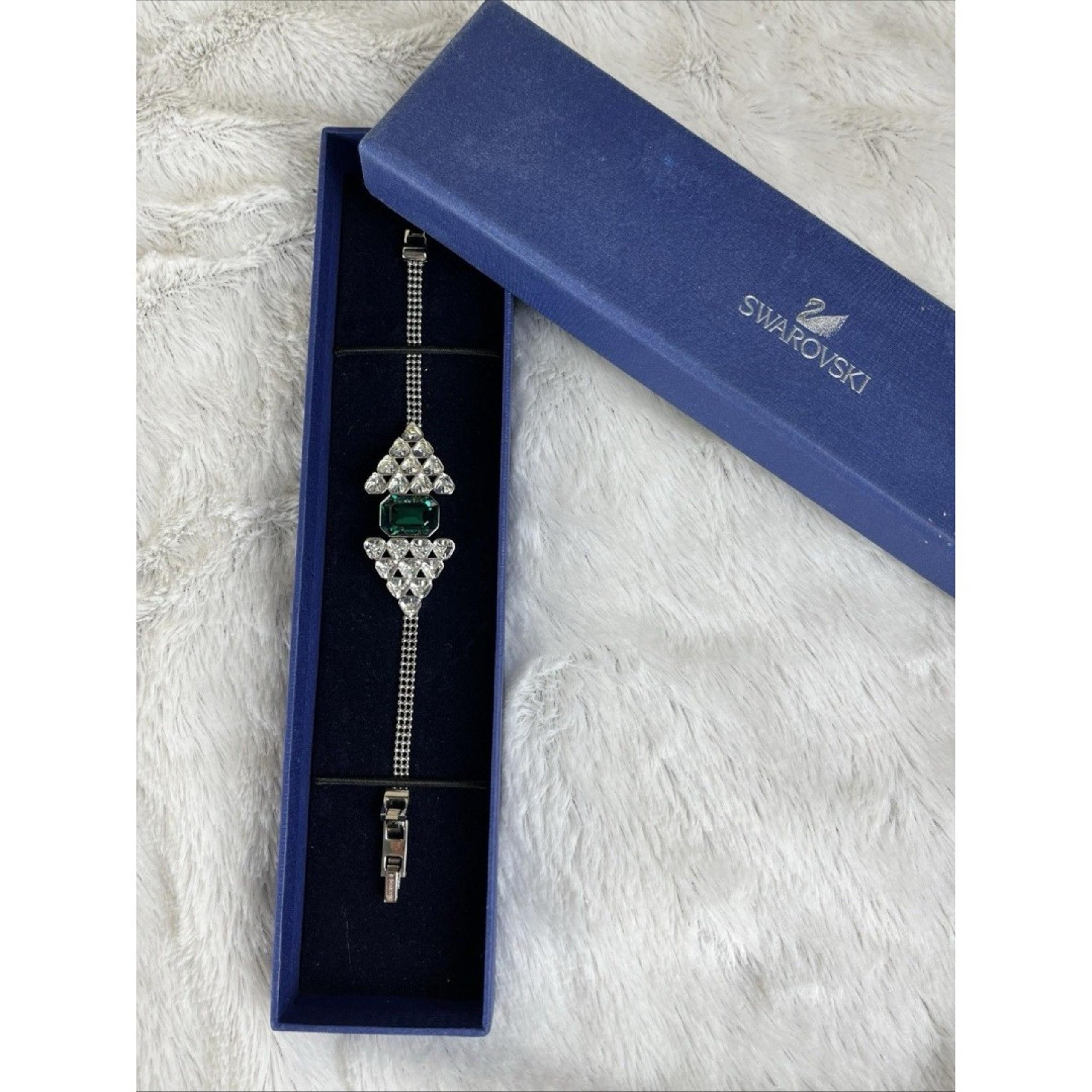 Discontinued Crystal Bracelet Emerald Green Center Silver Tone5077772 - Swarovski
