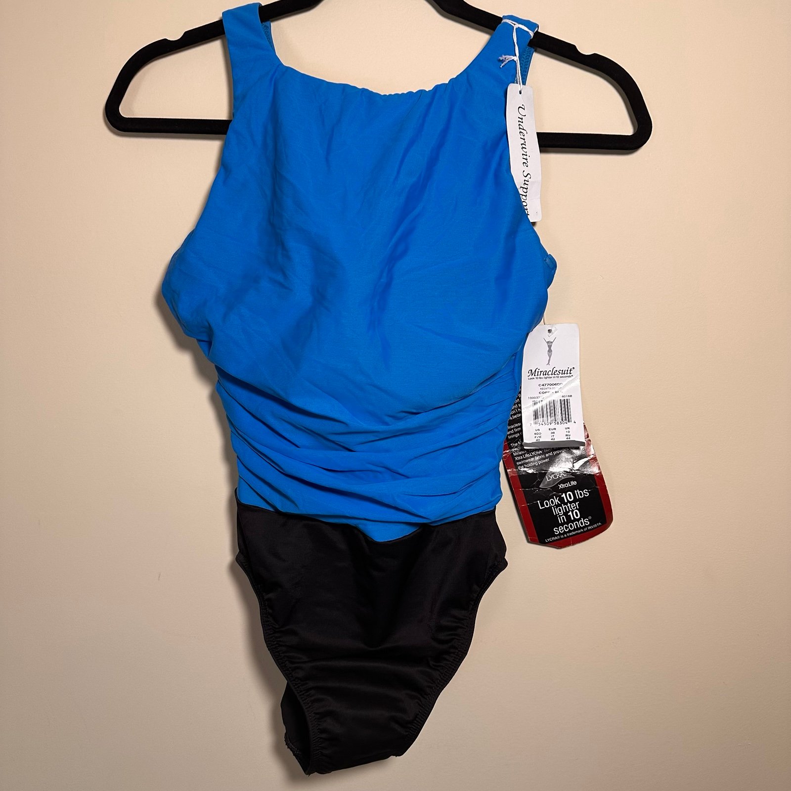 NEW NWT Miraclesuit DD-Cup Regatta One Piece, Size 8DD