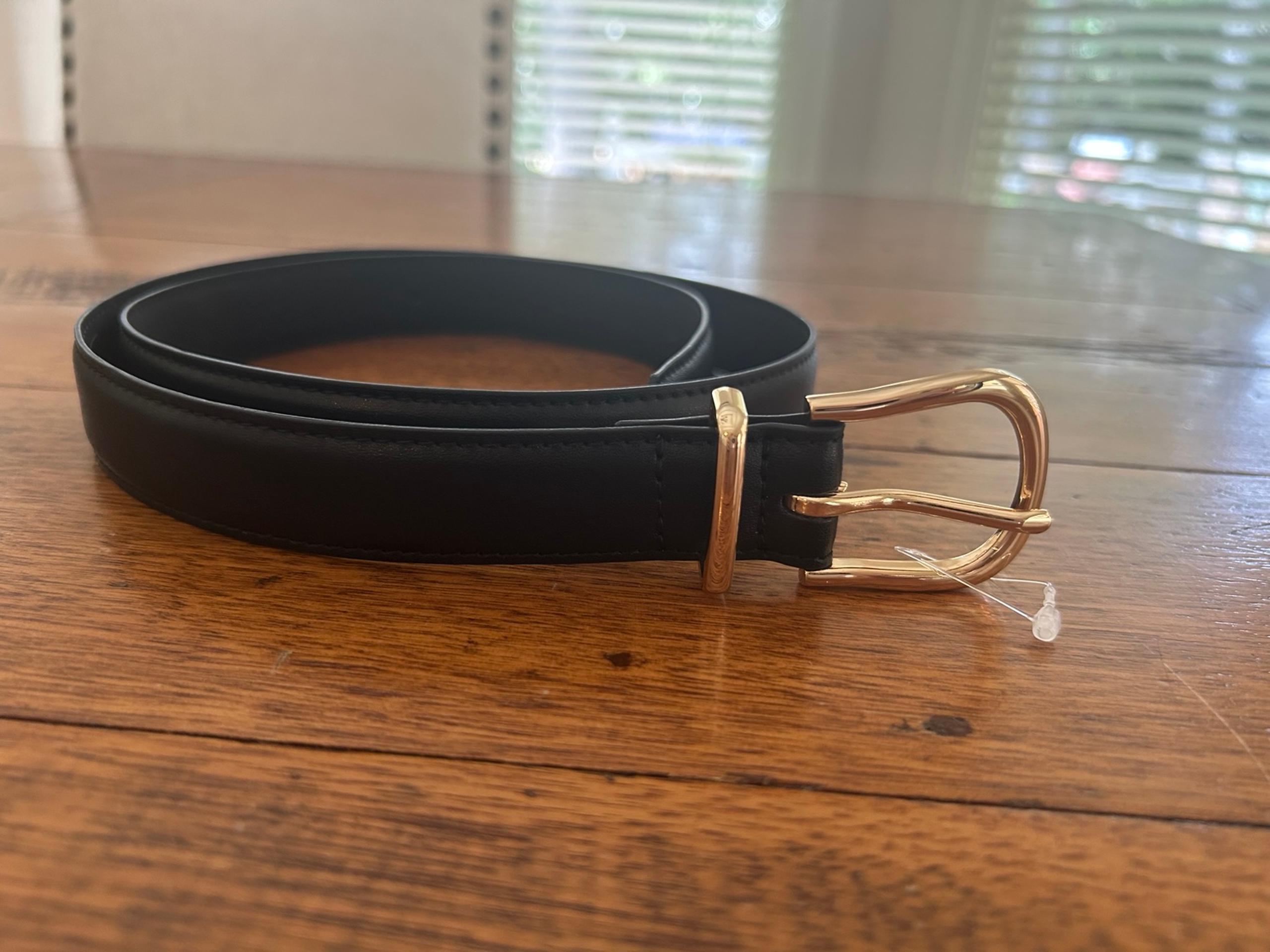 GAP Women’s Black Belt