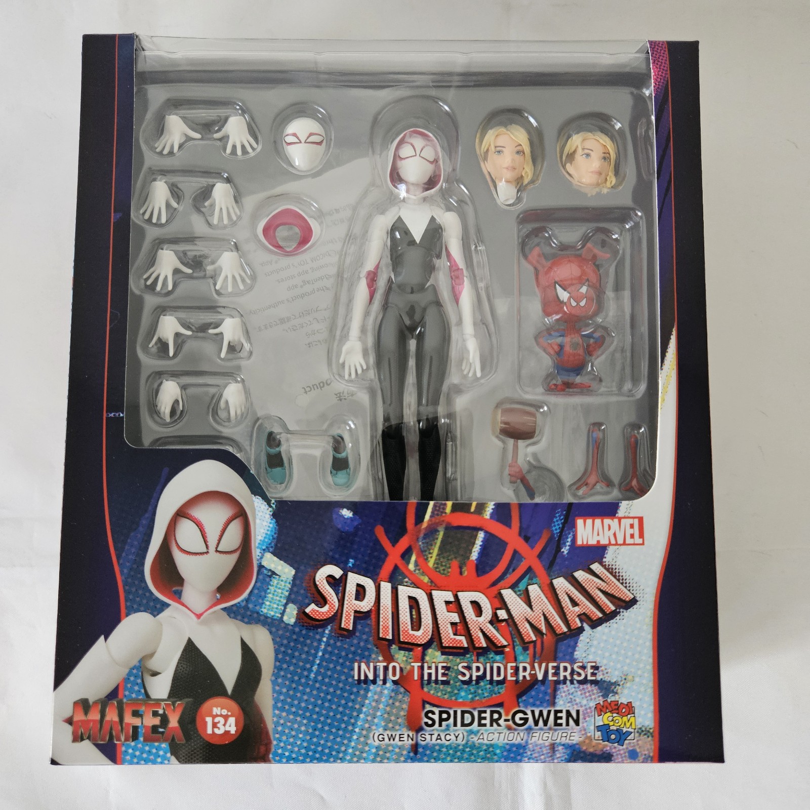 Mafex Spider-Gwen 134 (Spider-Man: Into The Spider-Verse) REISSUE