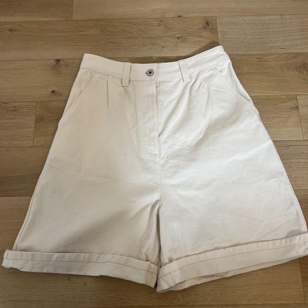 LOEWE Ivory Shorts