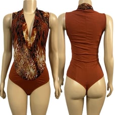 NWT Bebe Printed sleeveless wrap bodysuit clay multicolor Medium