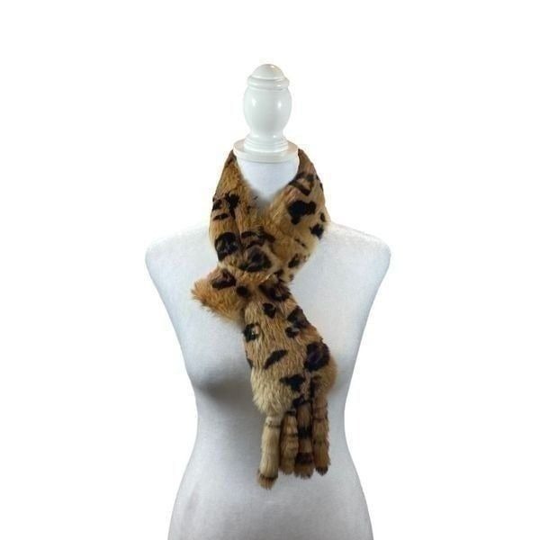 High Quality Faux Fur Leopard Print Wrap Scarf One Size