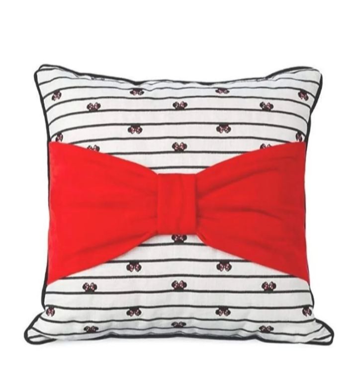 16x16 Multicolor Disney Minnie Mouse Icon Winter Lodge Throw Pillow 16x16 Multicolor Disney Minnie Mouse Icon Winter Lodge Throw Pillow