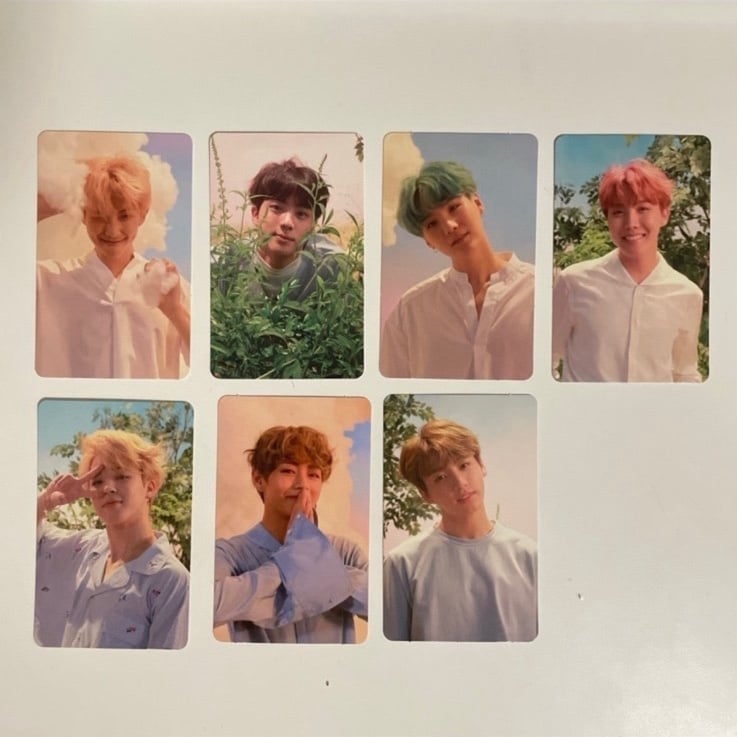 BTS Love Yourself Photocard Set