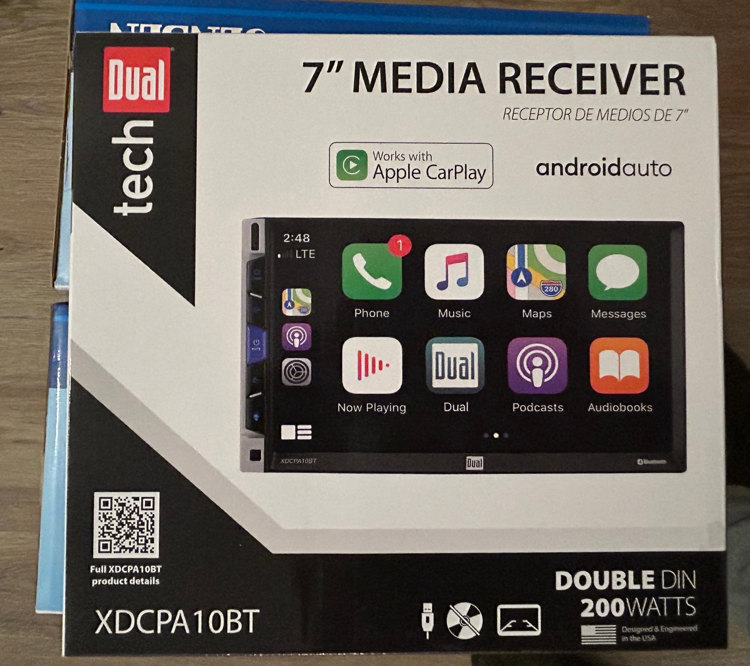 Dual 7” Media Receiver