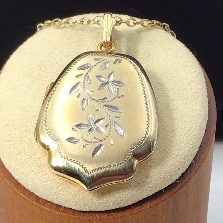 Vintage 1/20 Gold Filled Locket And Chain Engraved Design 18”