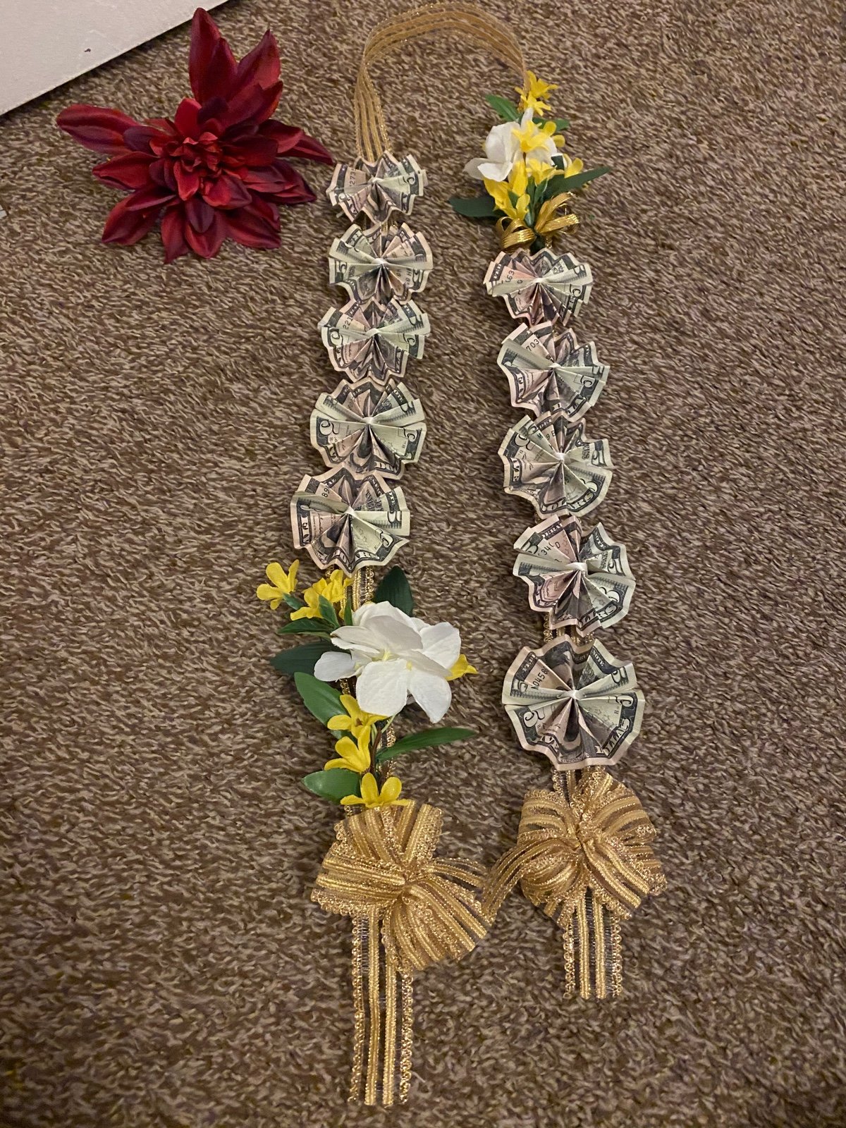 Graduations Money Leis