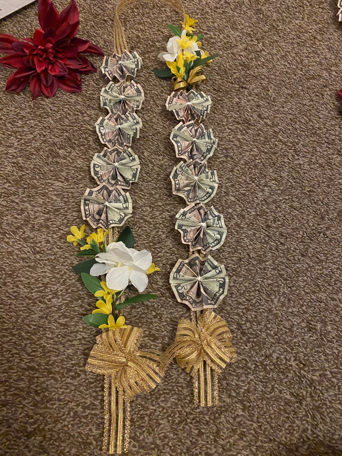 Graduations Money Leis