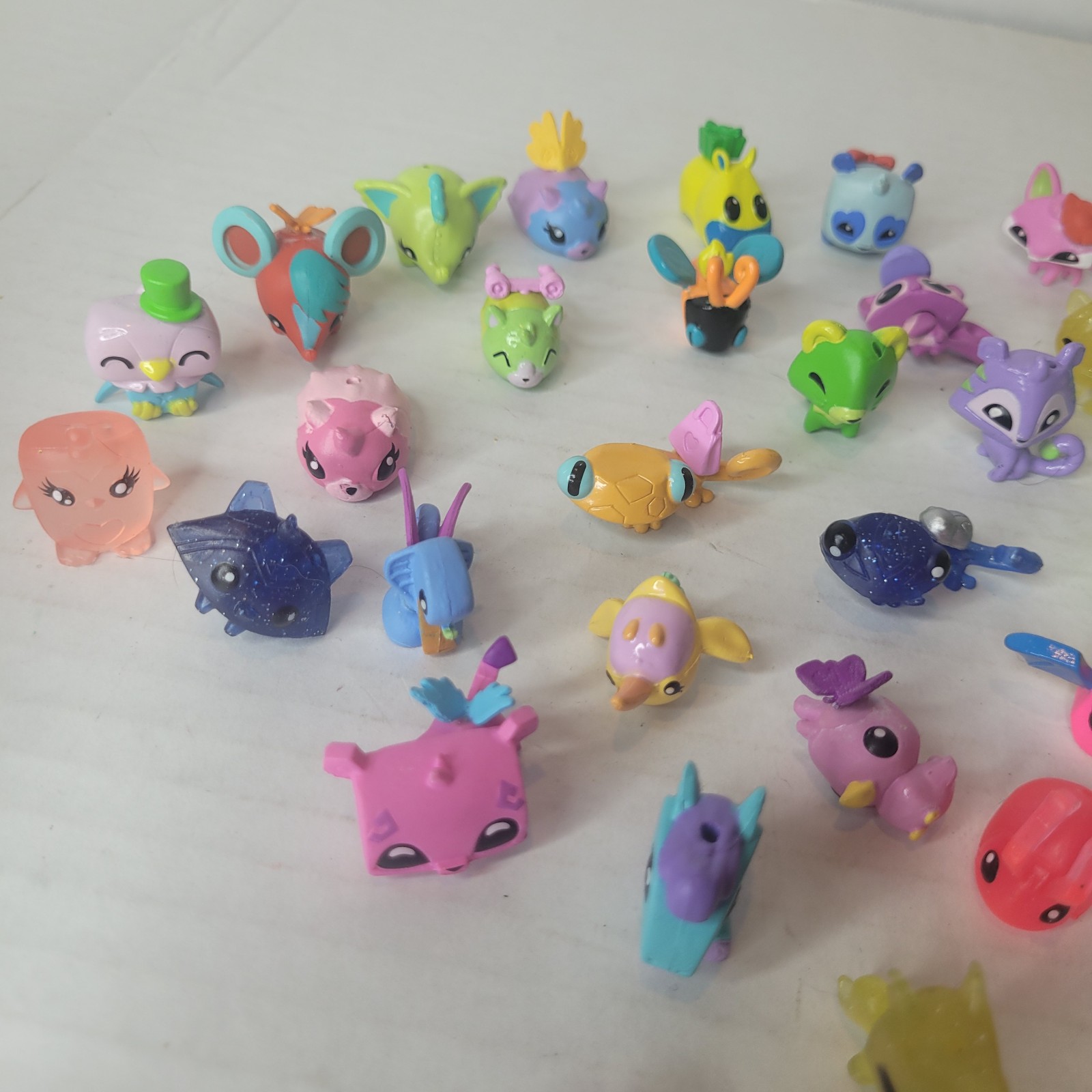 Animal Jam Adoptable Pets with Accessories - detail