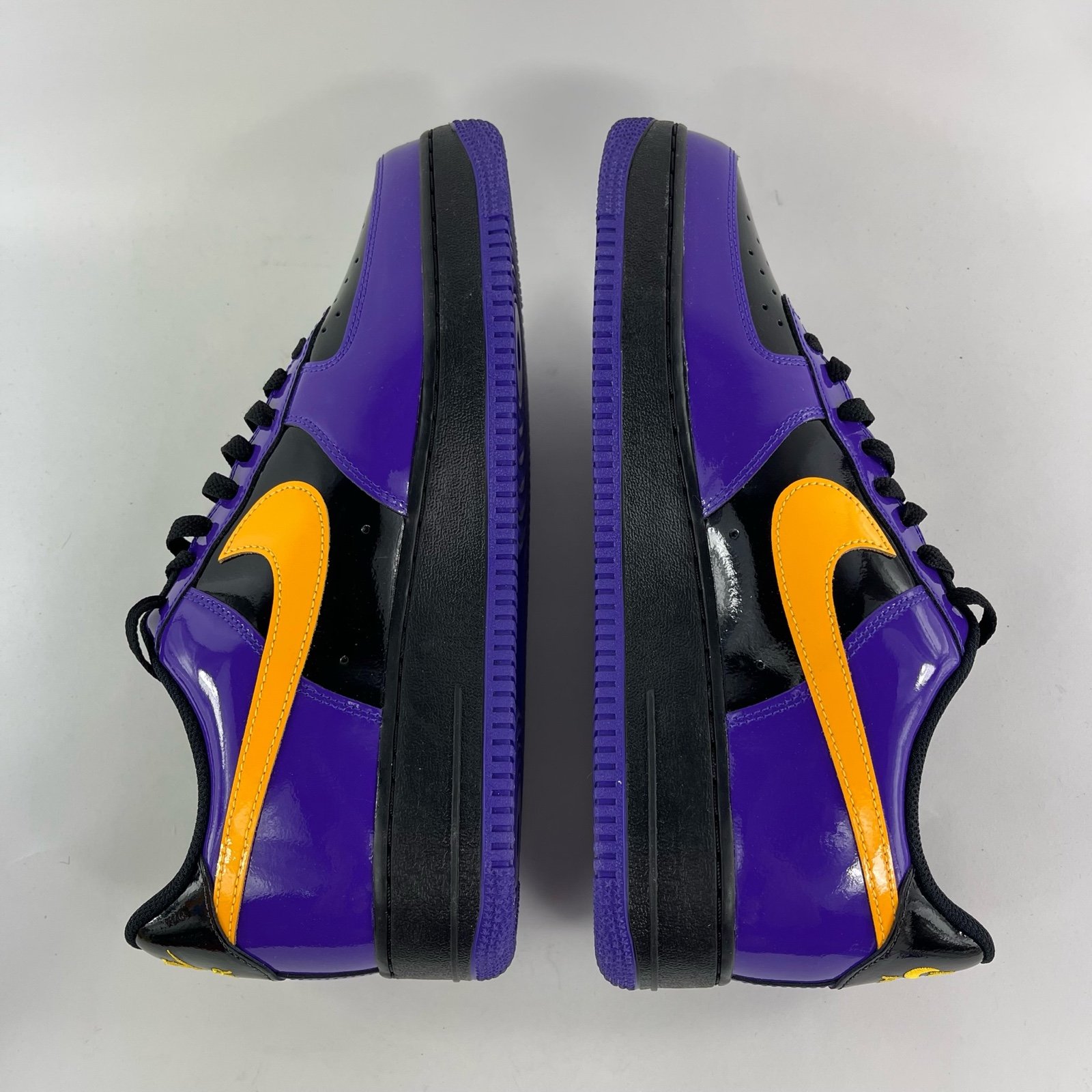 Nike Air shops Force 1 Lakers Mens 12 Purple Black Patent Shoes DJ7015-991 No Lid. C