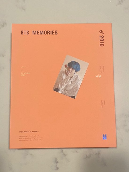 Offical BTS Memories of 2019 w V Photocard