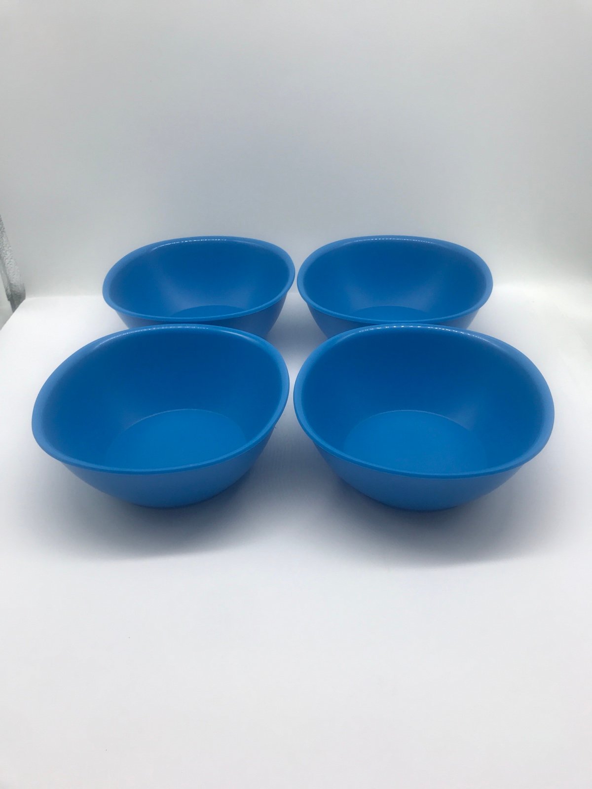 Tupperware Large Soup Bowls 700mL (Set of 4) Blue