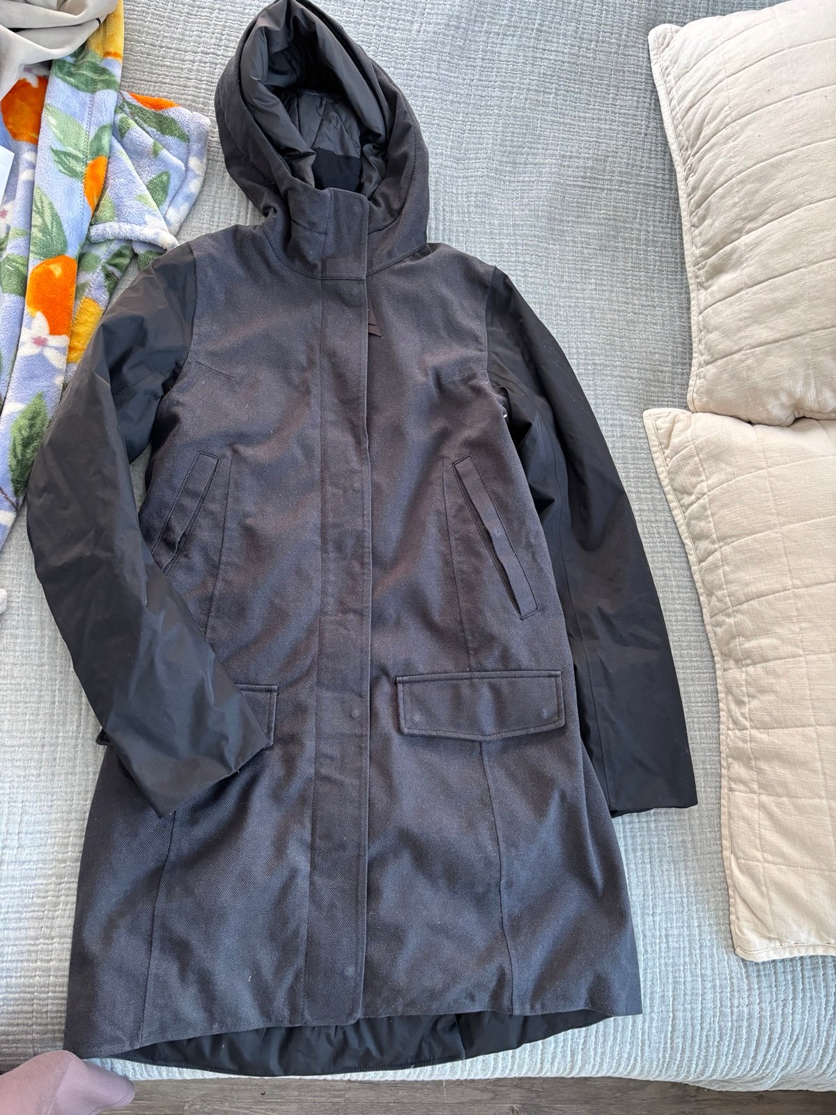 Black Lululemon coat size 6