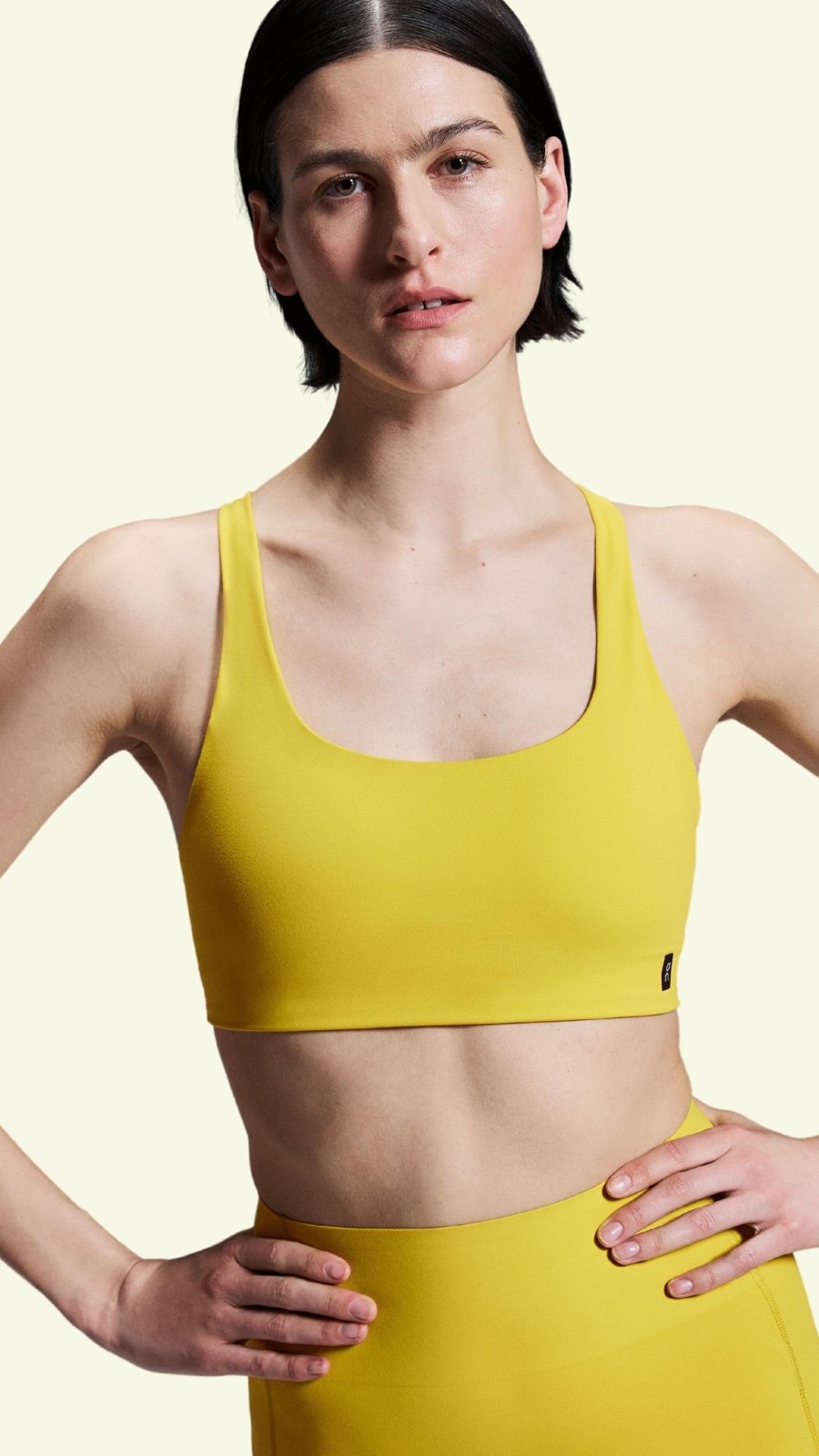 Sports Bra Oncloud Movement Bra Size S In Gecko Sports Workouts New Fullsize