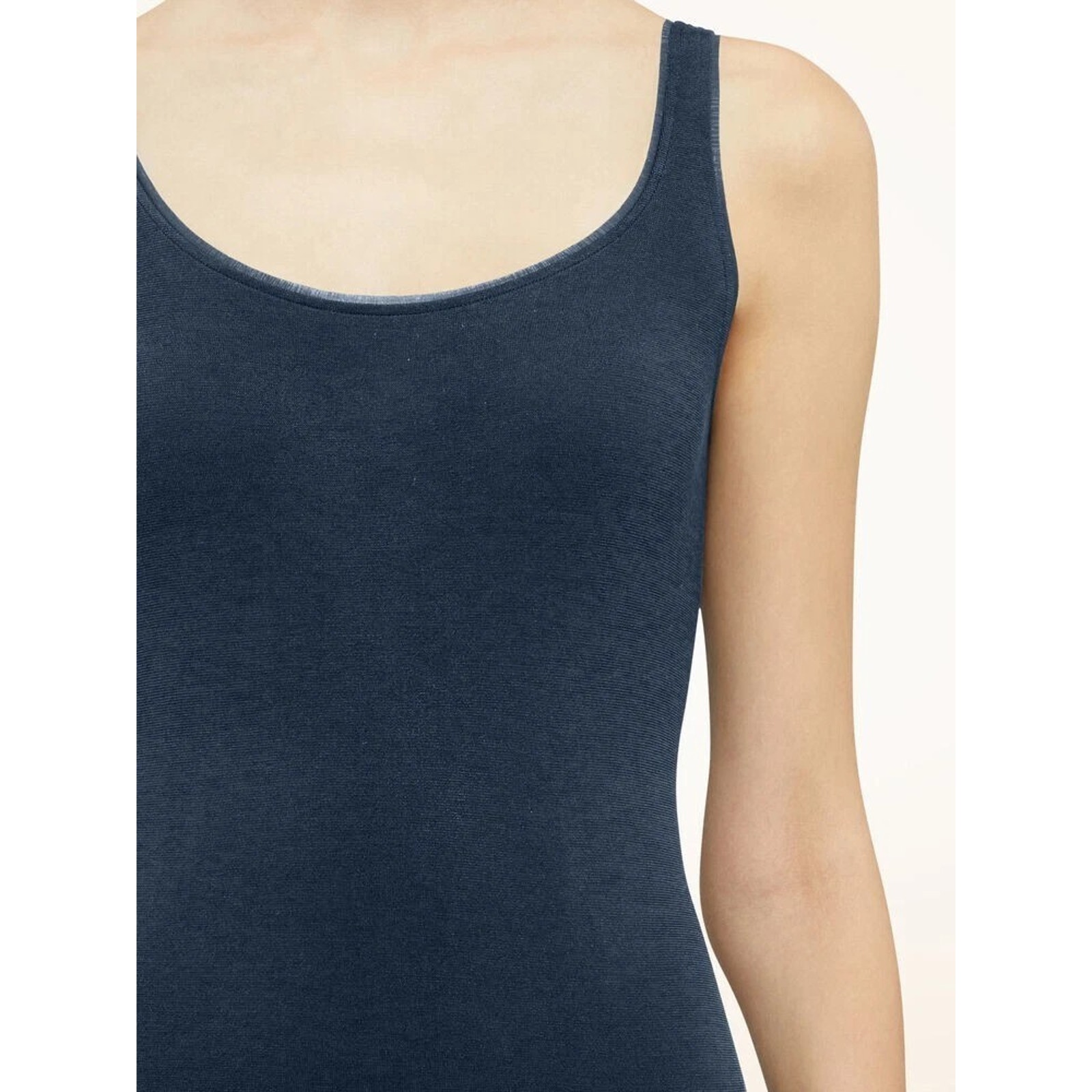 NWT- WOLFORD Jamaika String Body Navy Size: Medium MSRP200