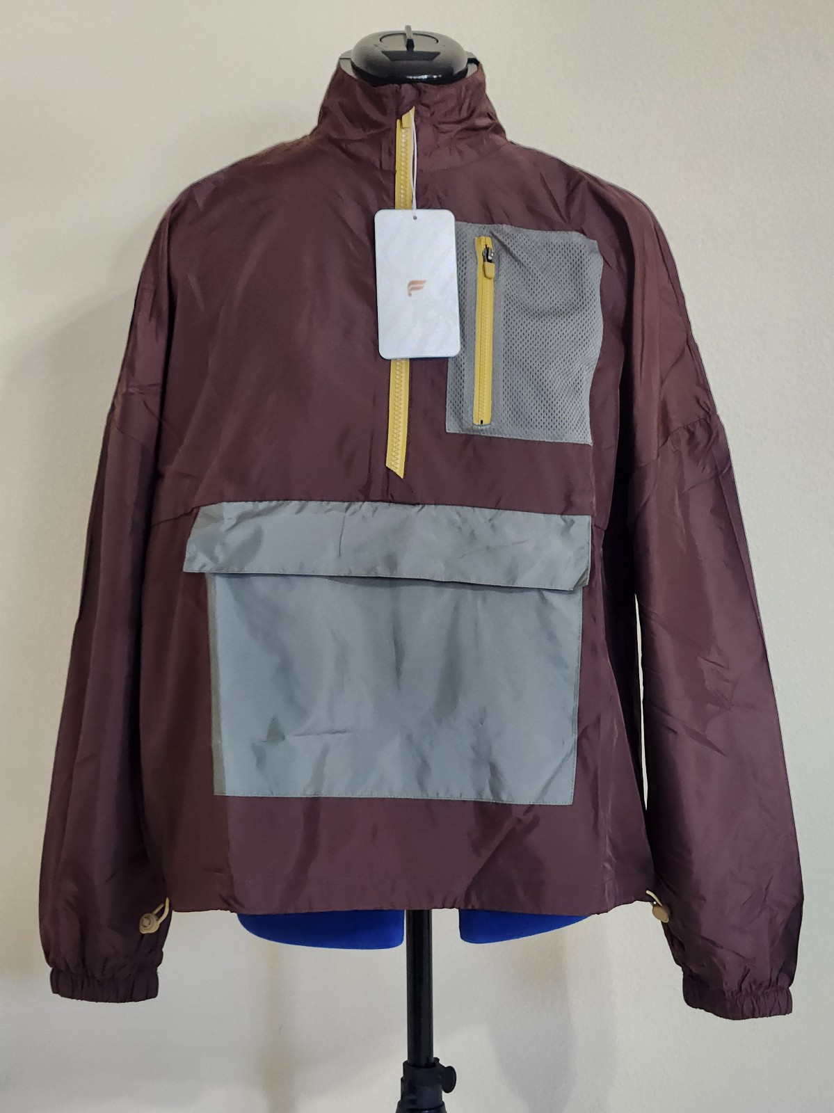 Women's Fabletics Shawn Cropped 1/2 Zip Jacket Size L