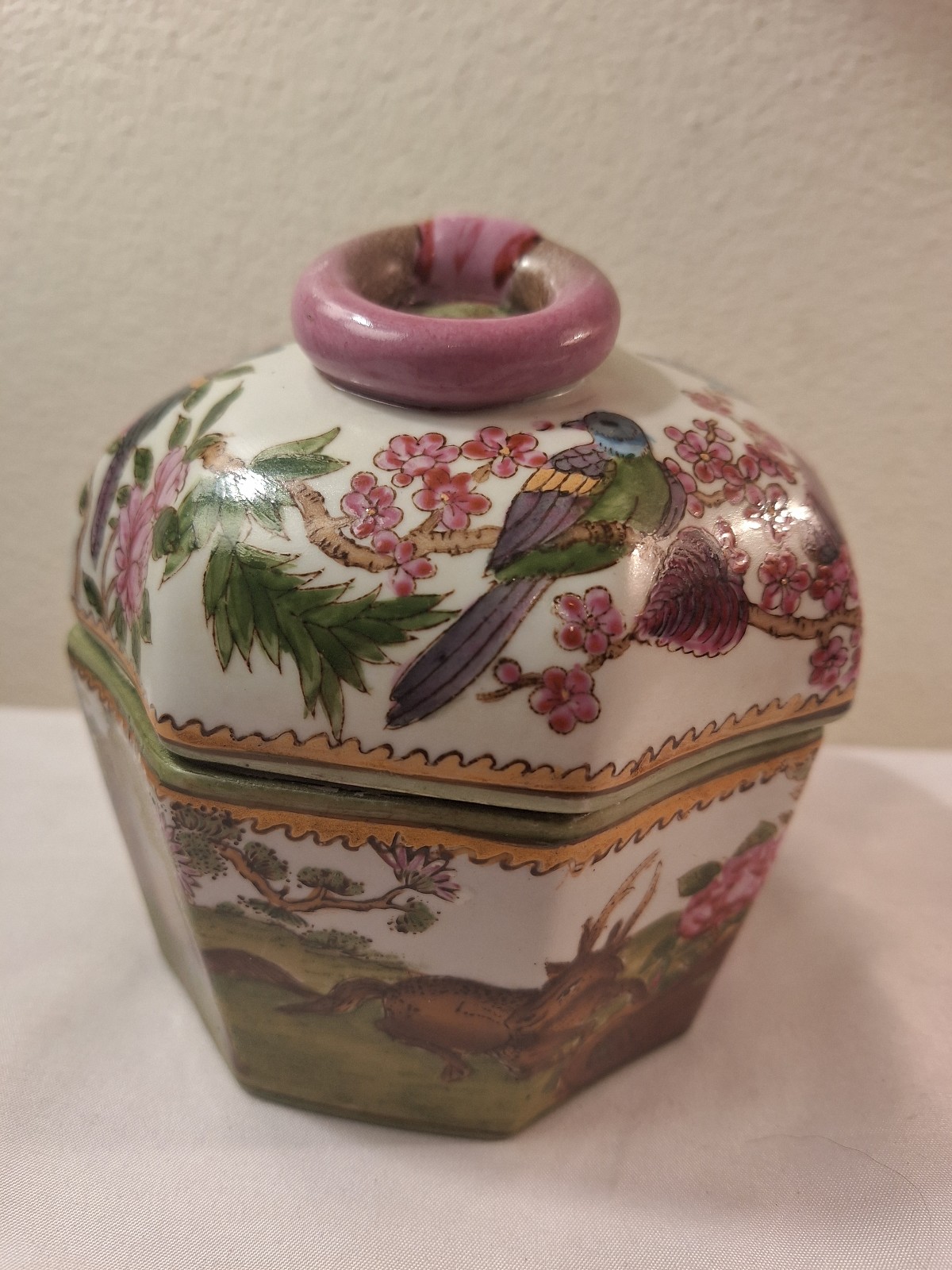 Old Chinese Export Porcelain Famille Rose Octagonal Jar with Lid - Rare