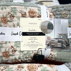 Nicole miller floral quilt full queen !