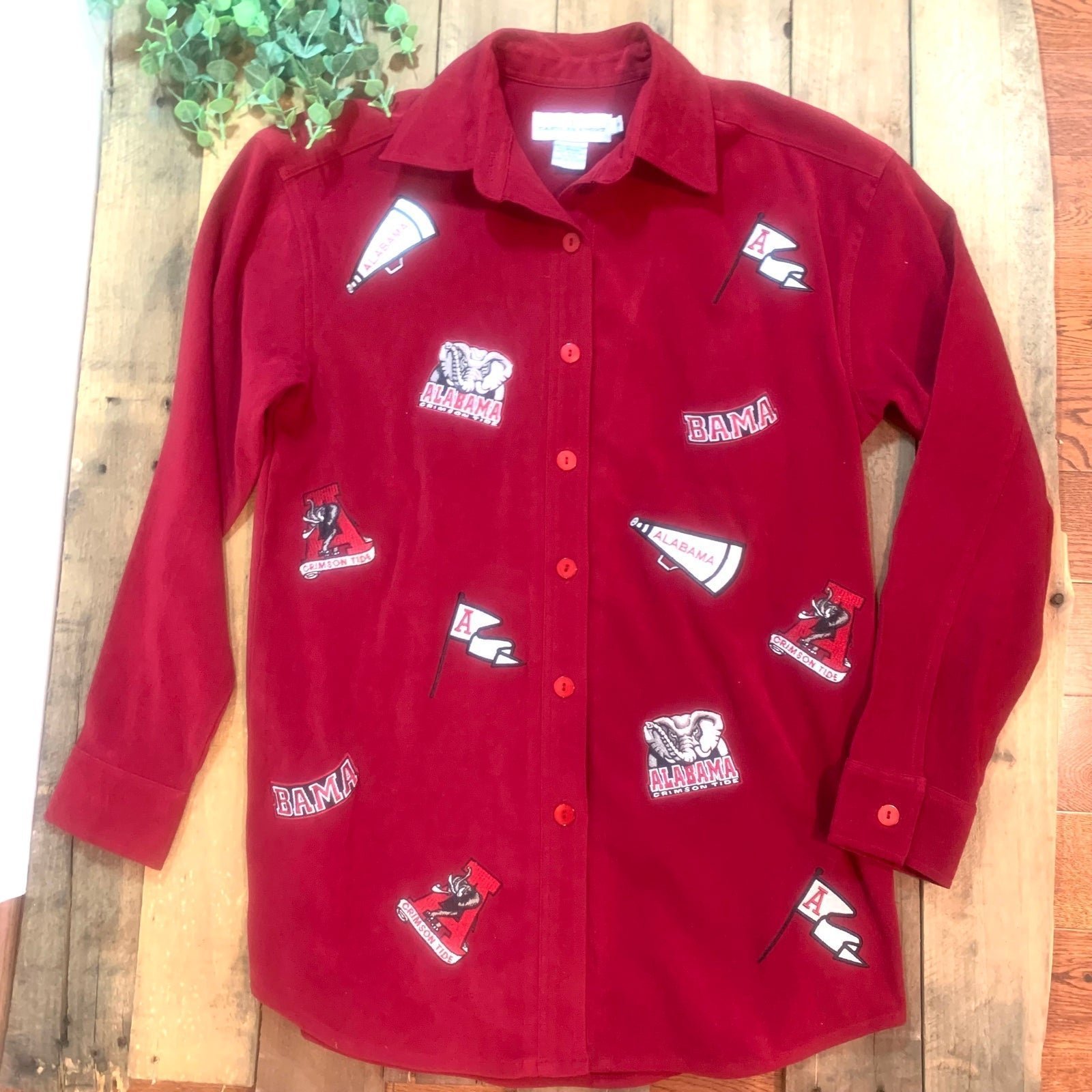 Beautiful Alabama shirt small
