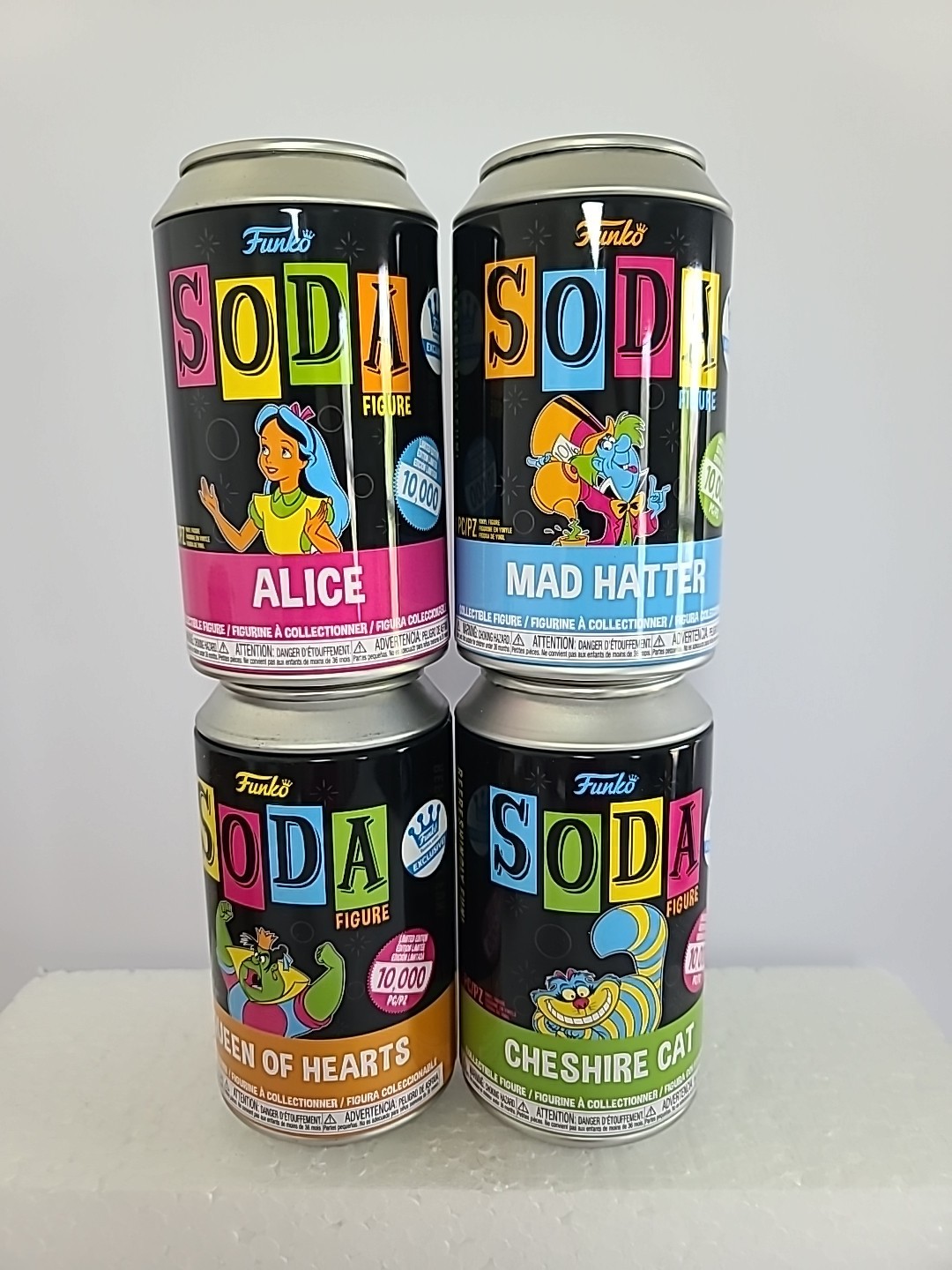 Funko Soda! Alice In Wonderland Black Light Lot Of 4 - Alice Chase, Cheshire