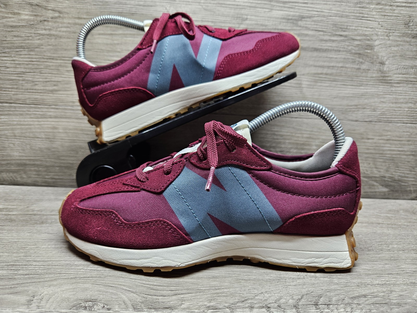 New Balance 327 Maroon Grey GS327HE1 (GS) 5Y Pre-loved NO BOX