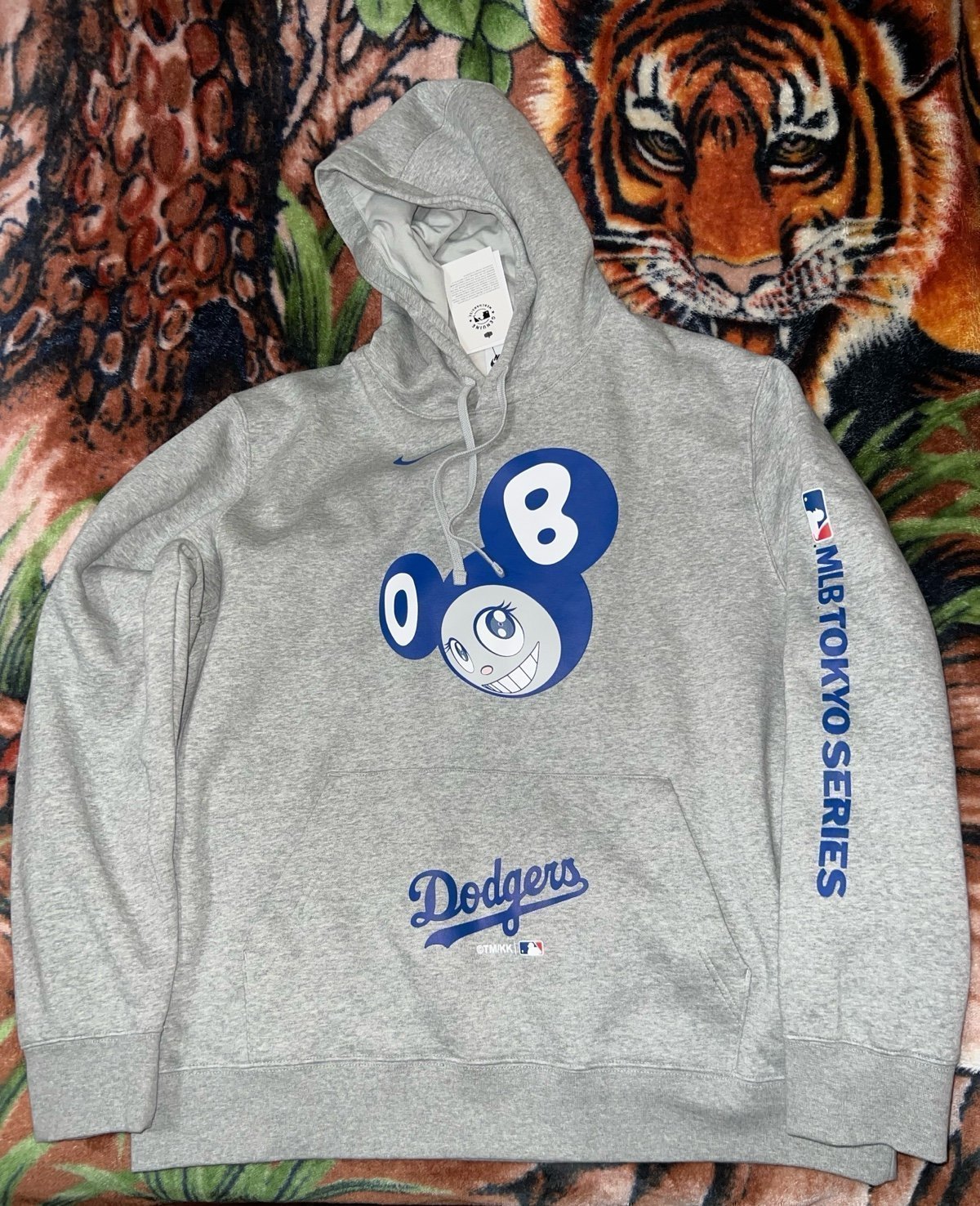 Dodgers x Murakami Hoodie Size XL