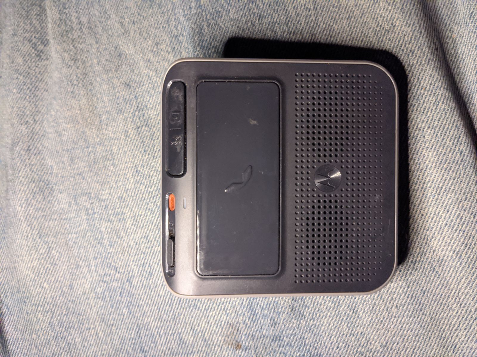 Motorola T325 Bluetooth Portable Car Spe