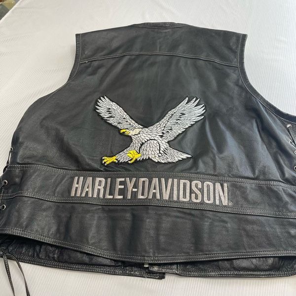 Harley Davidson Black Leather Embroidered Eagle Vest Size XXL Regular