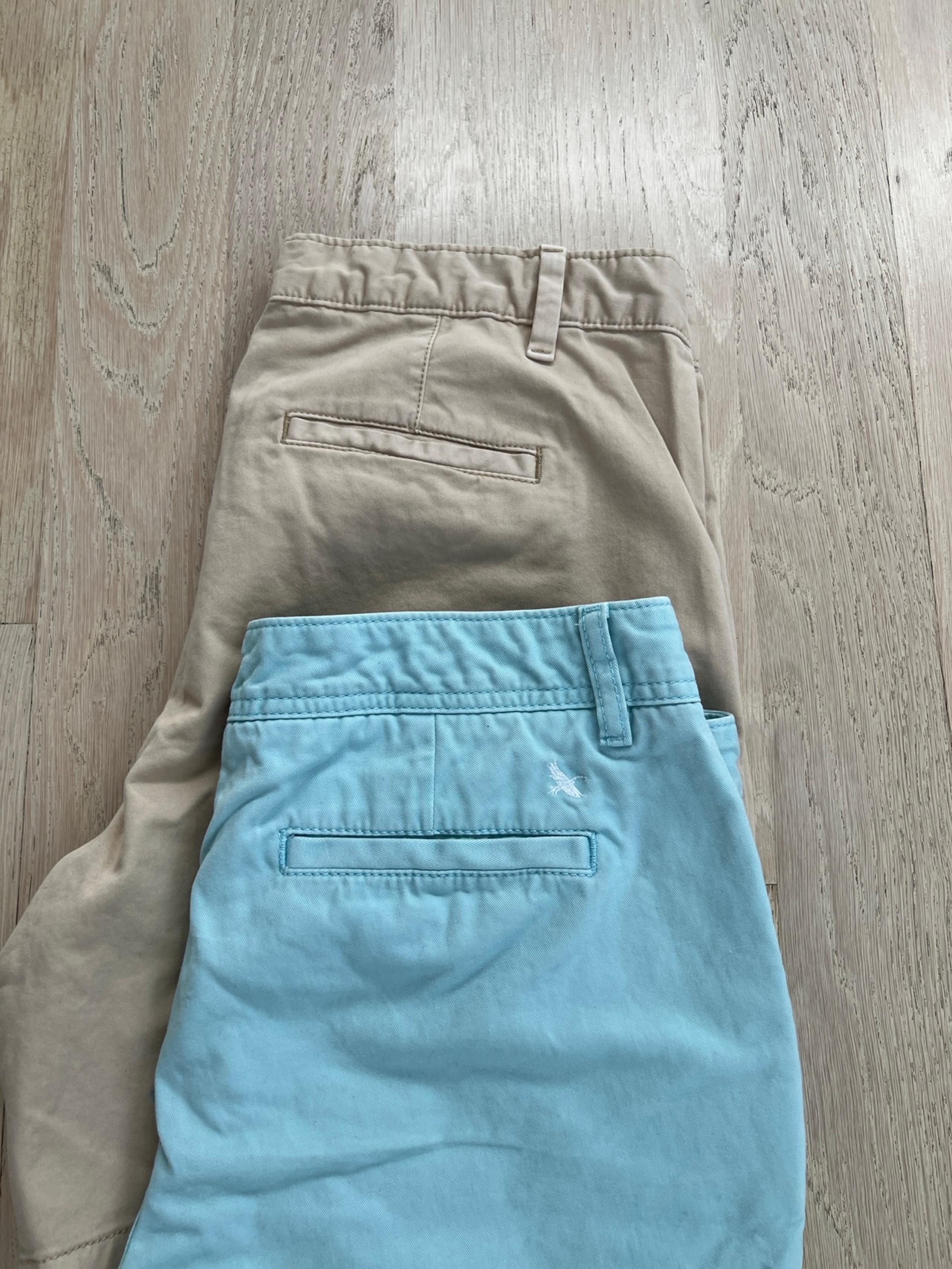 Eddie Bauer and gap women’s shorts sold as set