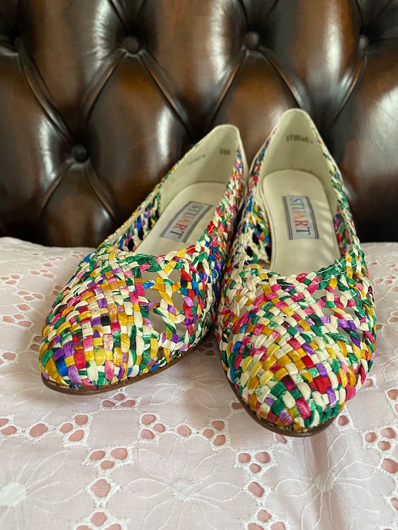 Vintage colourful Stuart Weitzman woven Pumps