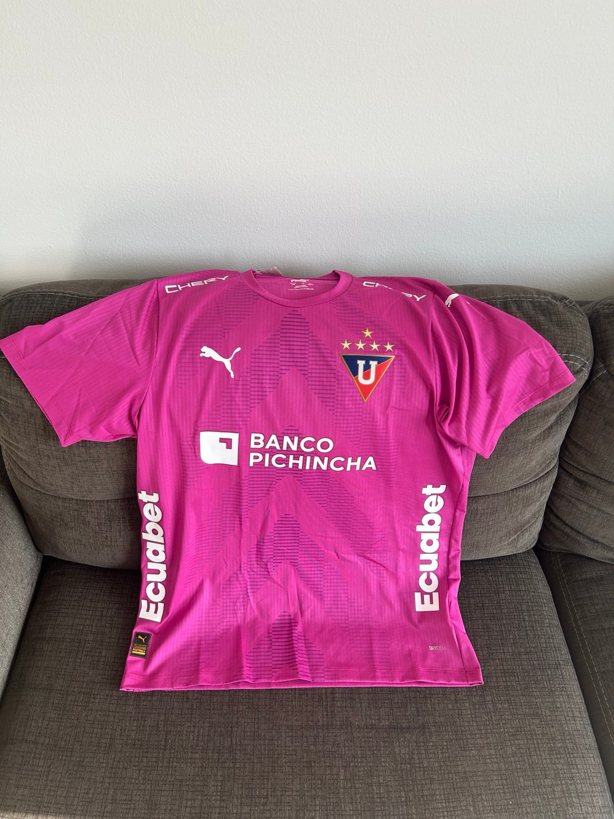 Puma Authentic Ecuador LDU Liga de Quito Goalkeeper Purple Jersey Men’s Sz: L